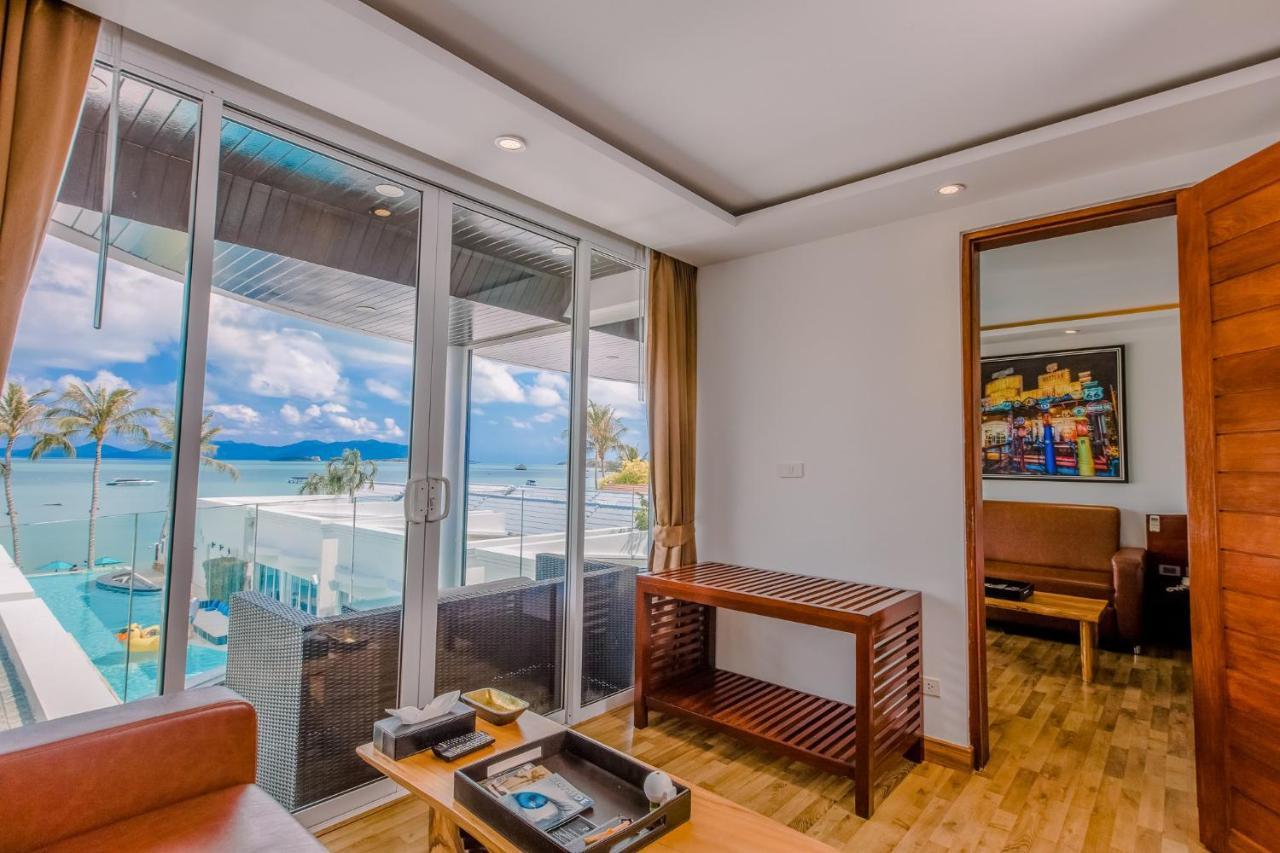 The Privilege Hotel Ezra Beach Club Bang Rak Beach  Eksteriør bilde