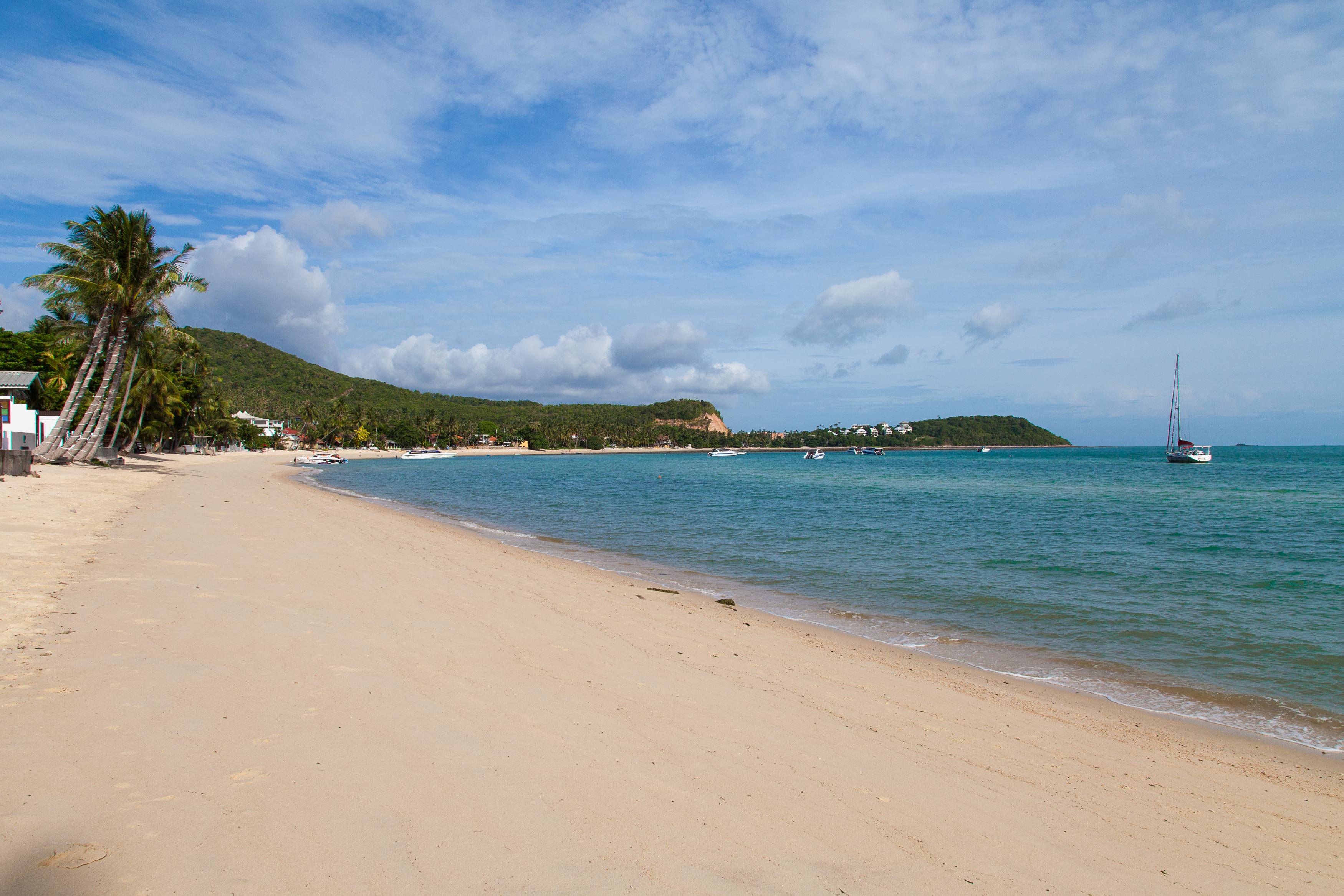 The Privilege Hotel Ezra Beach Club Bang Rak Beach  Eksteriør bilde