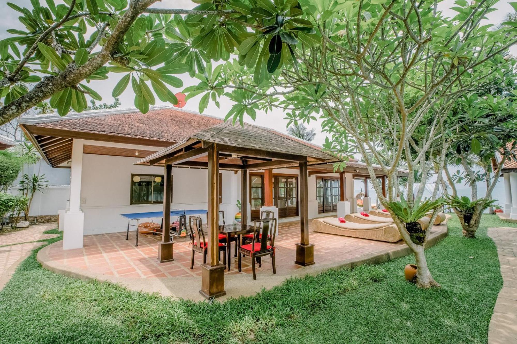 The Privilege Hotel Ezra Beach Club Bang Rak Beach  Eksteriør bilde